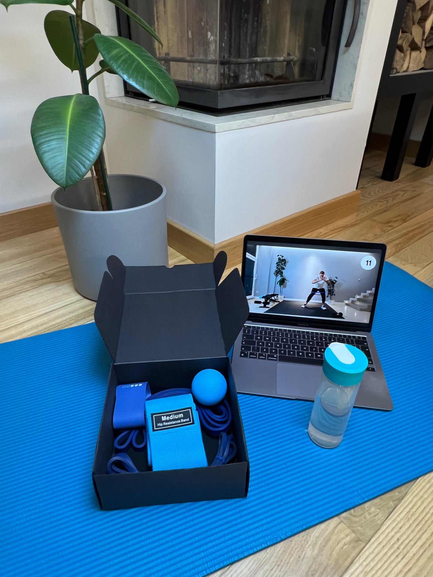 FitnessBox + treniruočių paketas